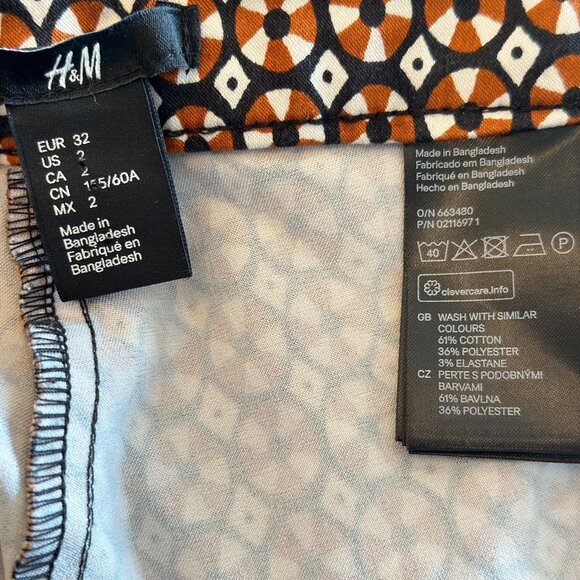 H&M Multicolor Geometric Tapered Women's Pants Size 2 - Picture 6 of 6